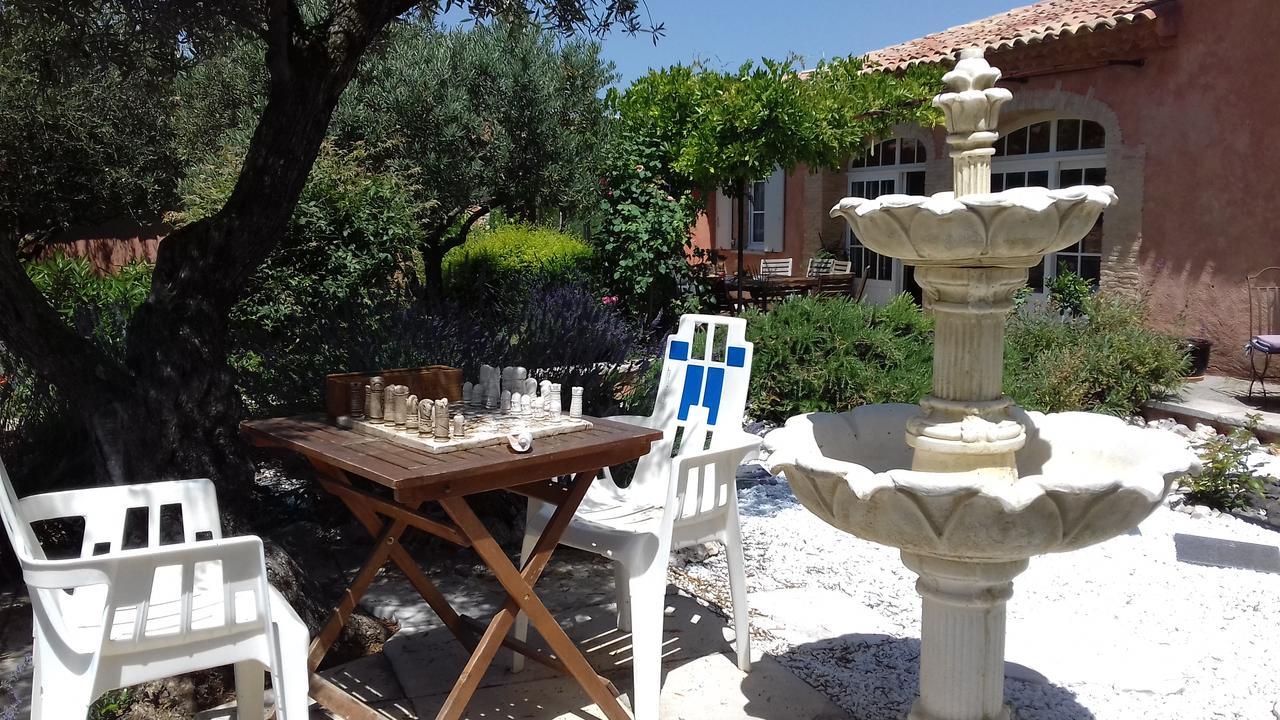 Les Jardins De L'Ermitage Panzió Les Salles-sur-Verdon Kültér fotó